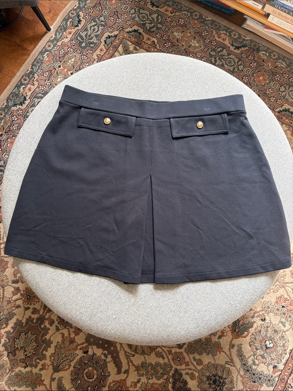 Navy skirt with Front Flap Pockets